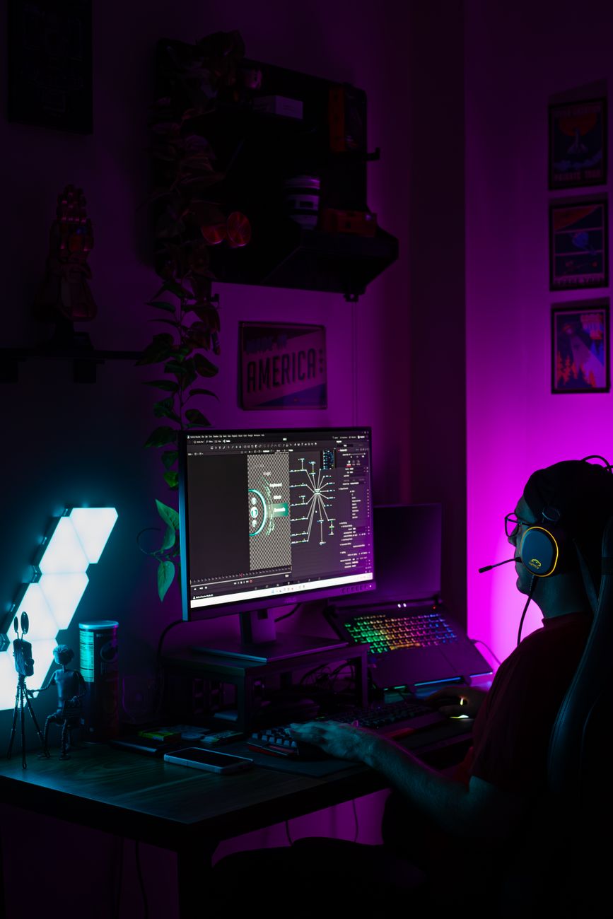 Gaming Setup and Console Screens